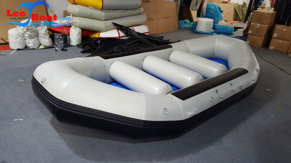 White Color Inflatable Rafting Boats